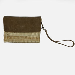 Clutch de mimbre y cuero